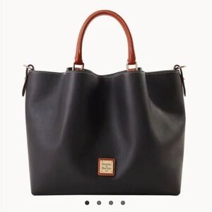 Dooney & Bourke Large Penrose Barlow